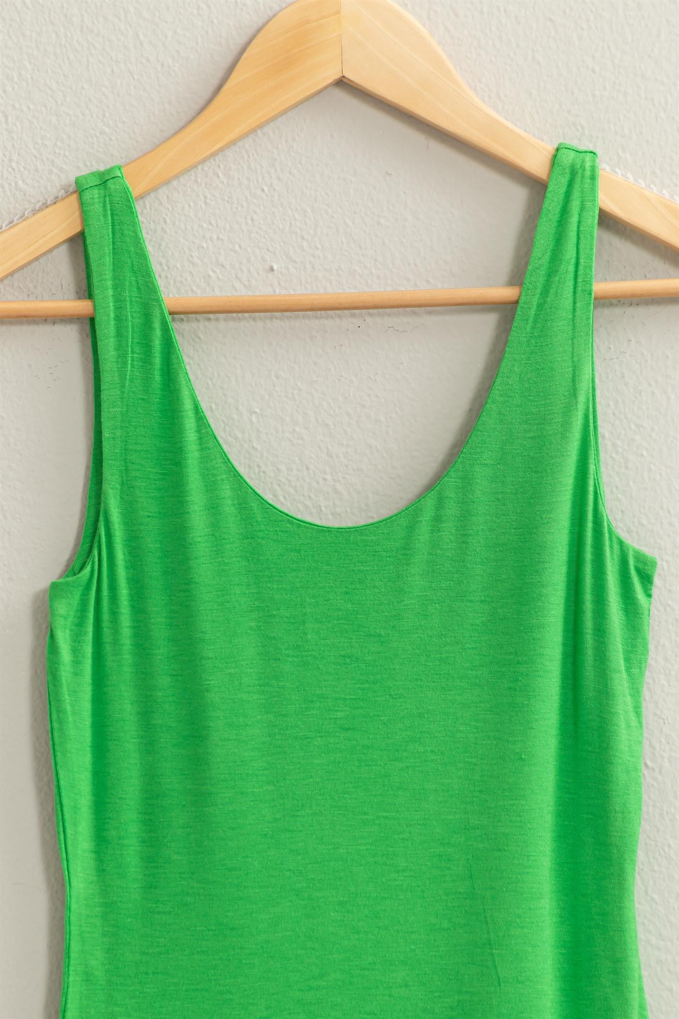 Tres Bien Tank- green